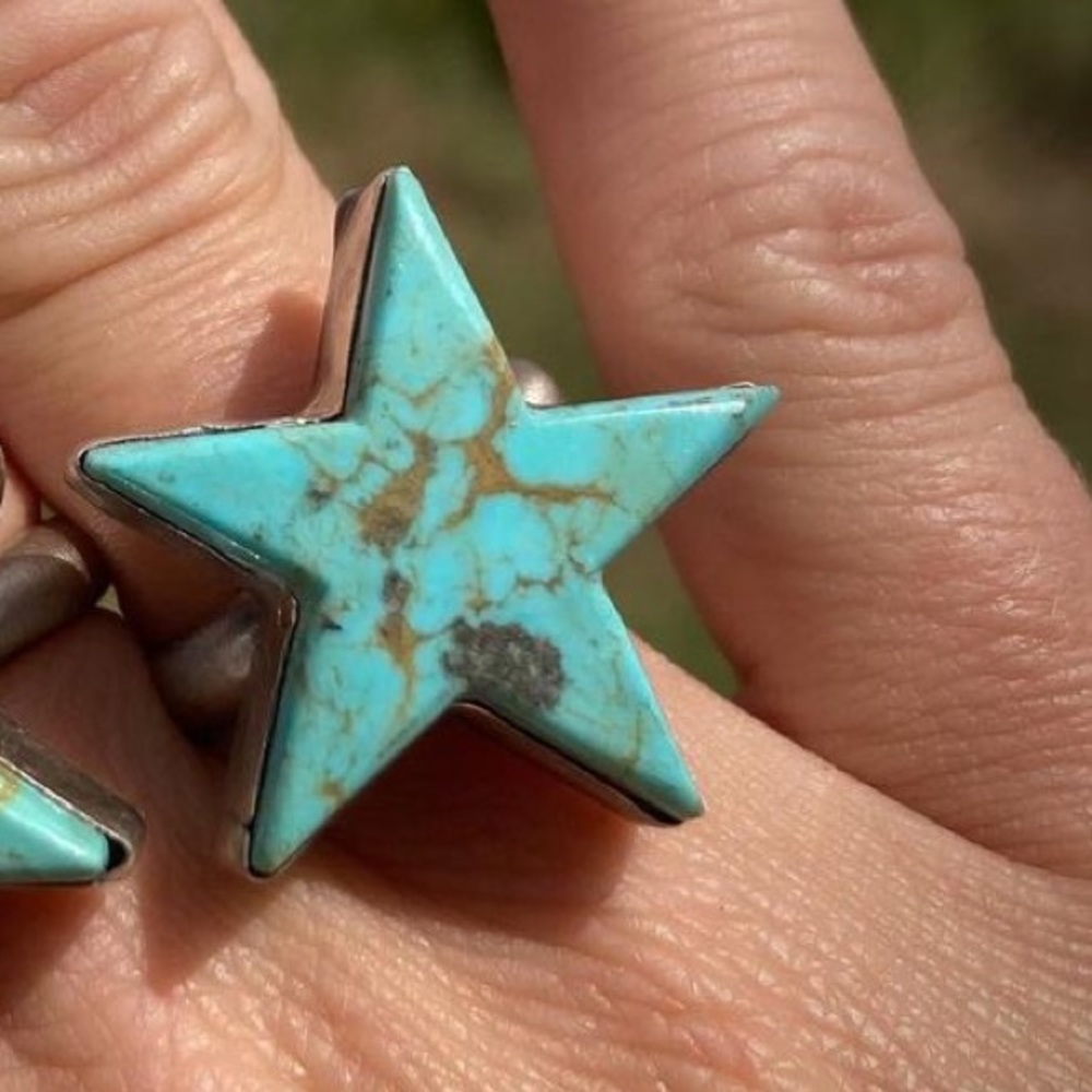 Adjustable turquoise star ring